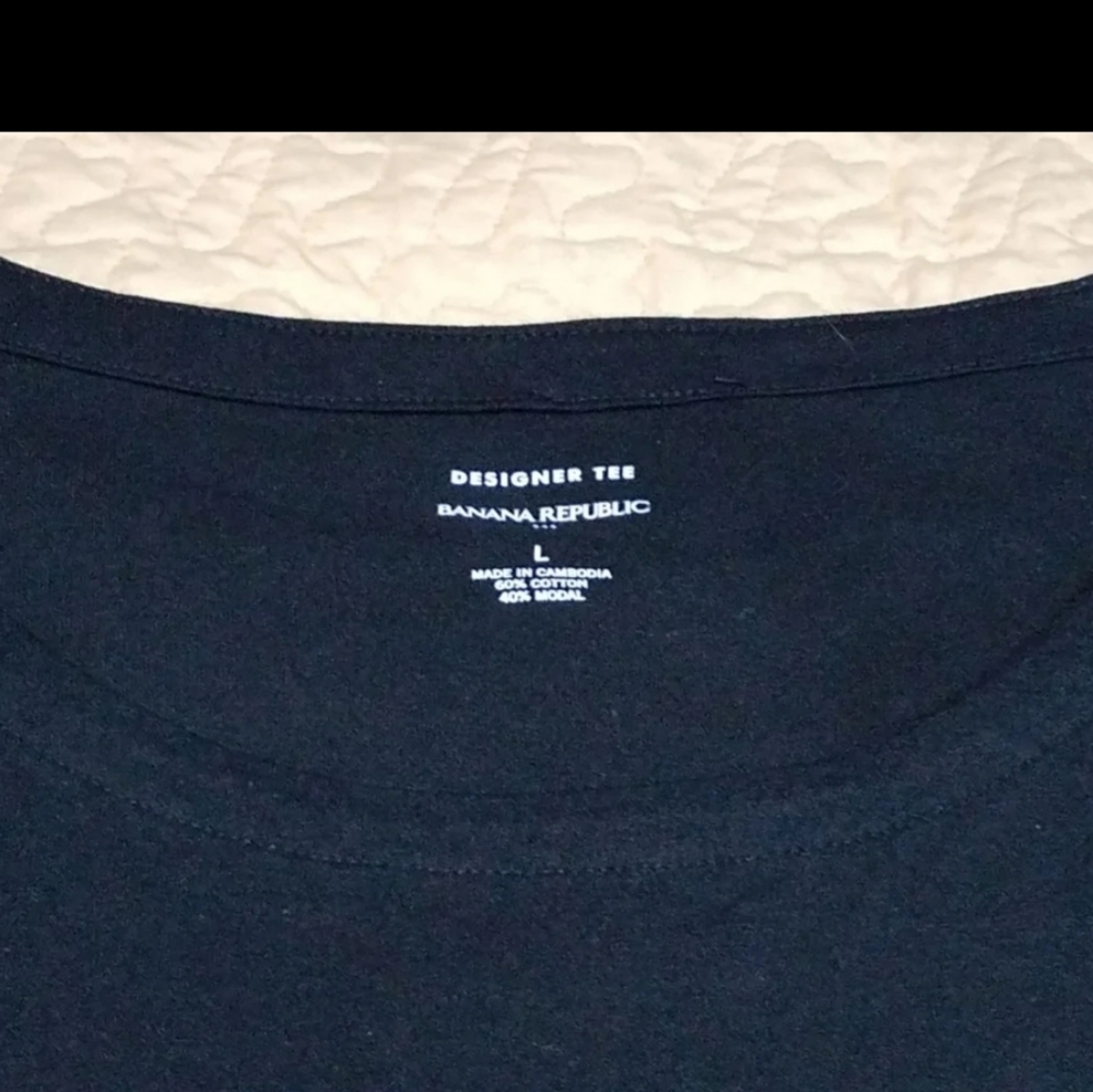 Banana Republic T shirt size L - Picture 2 of 3